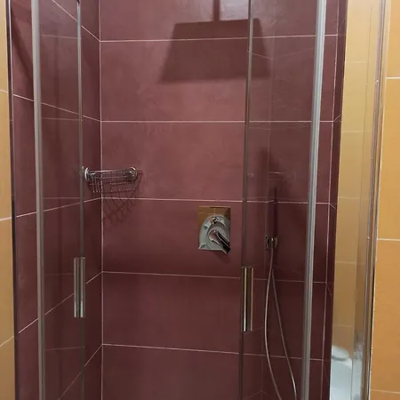 Lo Spagnoletto - Indipendente * Napoli